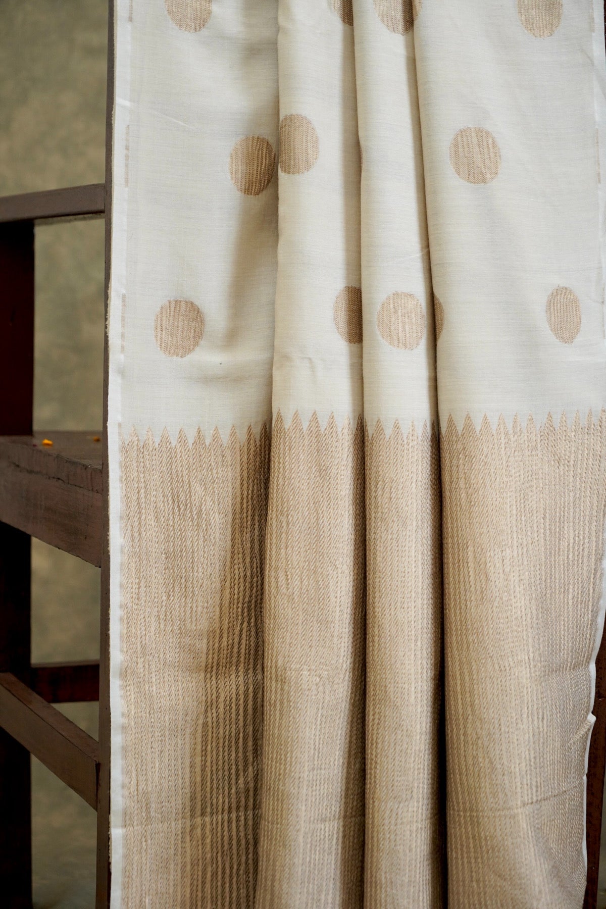 Handwoven Off White Polka Dot Pure Banarasi Muga Silk Saree