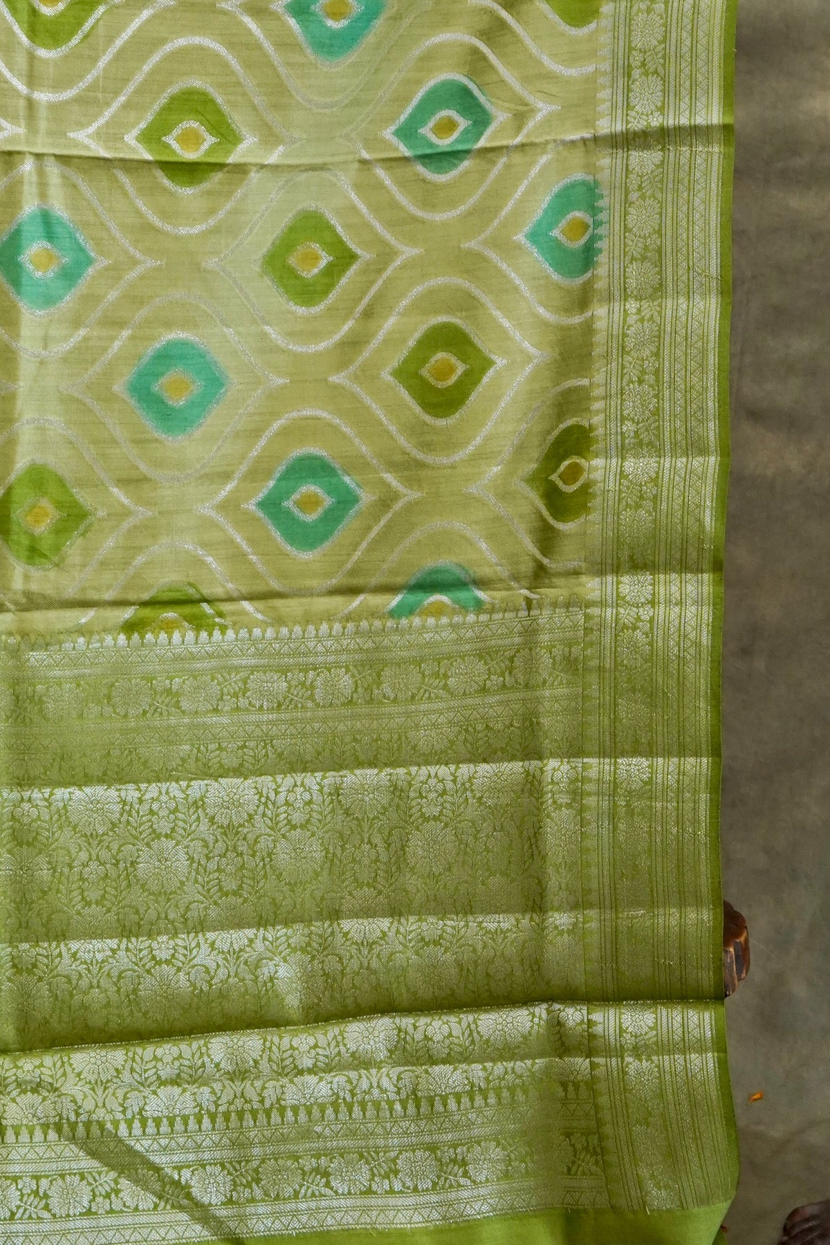 Handwoven Pista Green Rangkaat Pure Banarasi Muga Silk Saree