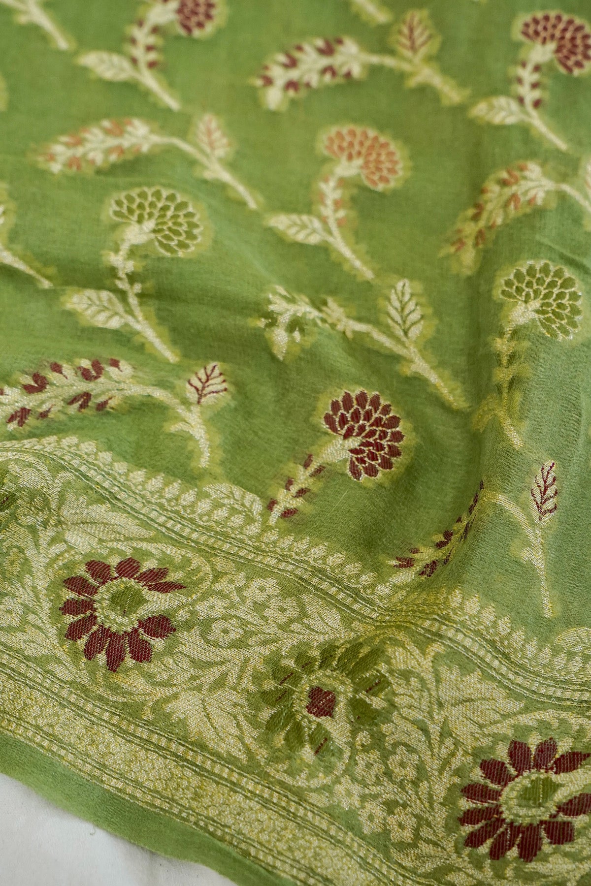 Handwoven Pista Green Pure Banarasi Meenakari Khaddi Chiffon Saree