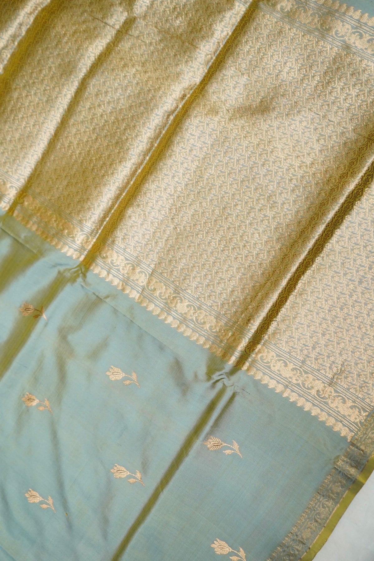 Handwoven Ash Grey Buta Pure Banarasi Katan Silk Saree