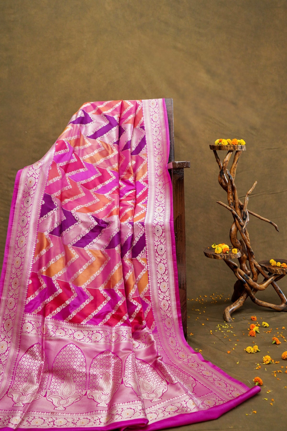 Handwoven Rani Pink Pure Banarasi Rangkaat Katan Silk Saree