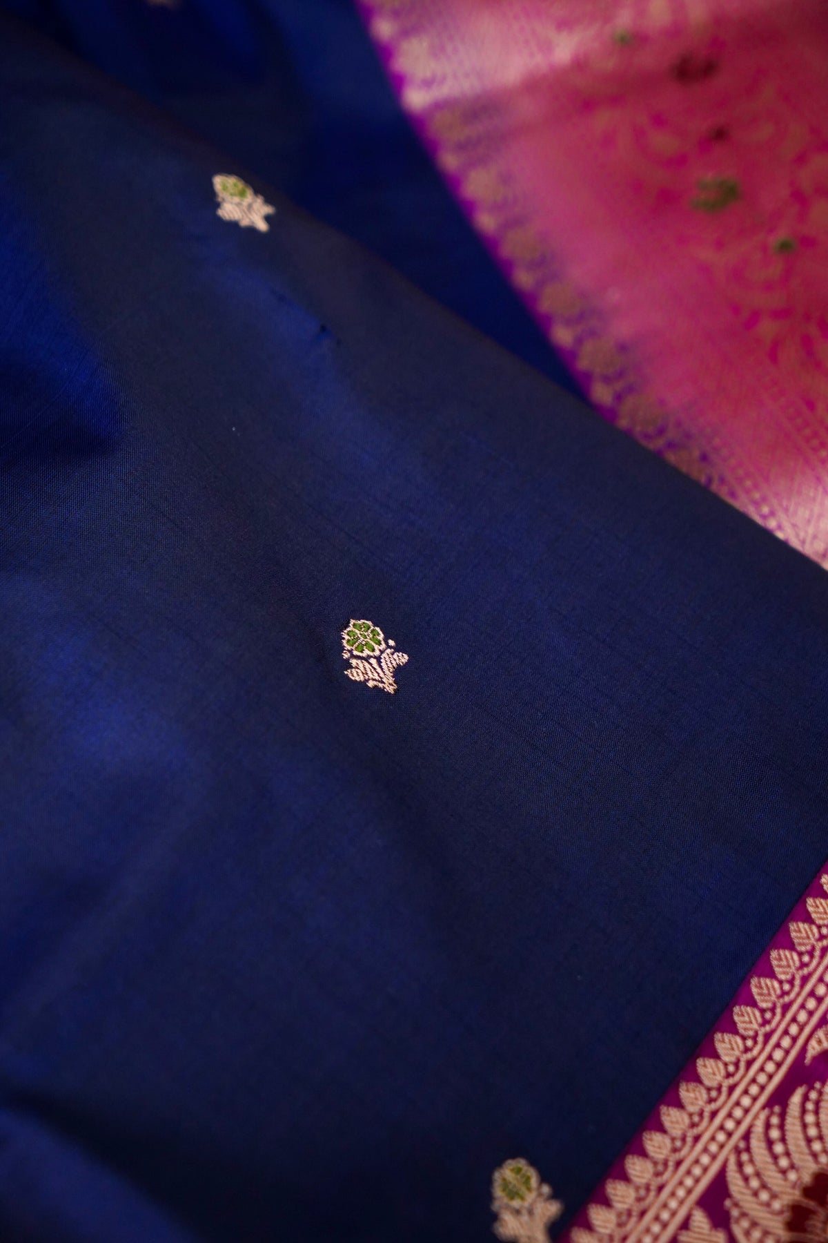 Handwoven Navy Blue Meenakari Buta Pure Banarasi Katan Silk Saree
