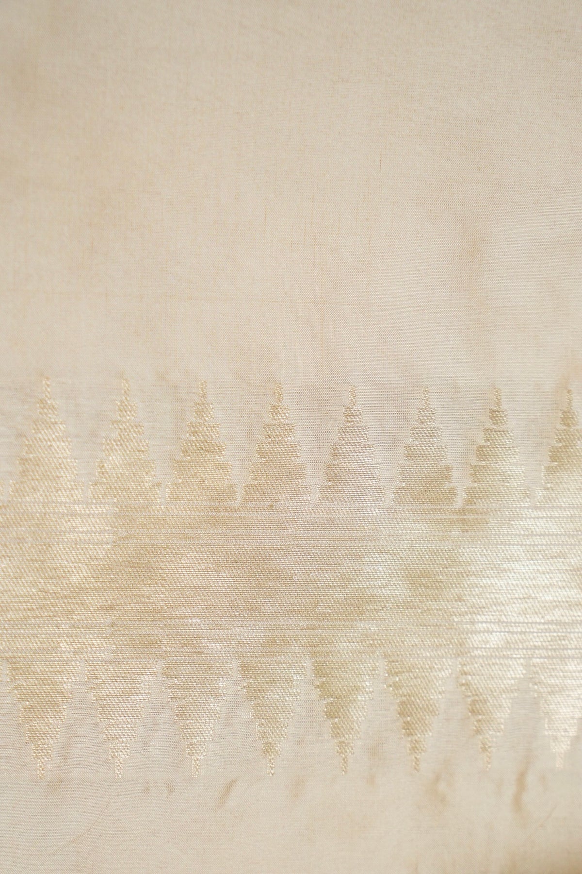 Handwoven Ivory Jaal Pure Banarasi Katan Silk Saree