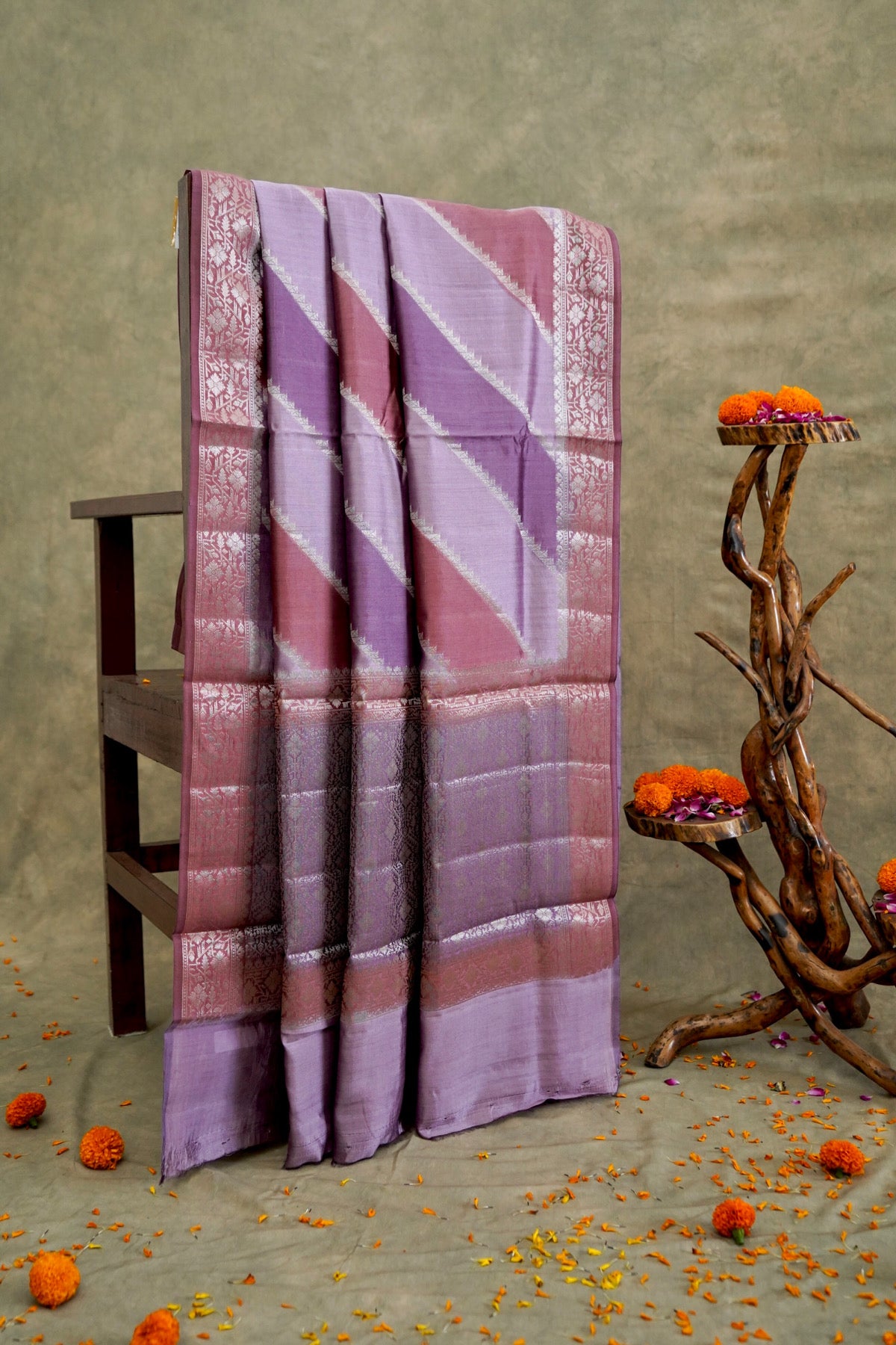 Handwoven Mauve Rangkaat Pure Banarasi Muga Silk Saree