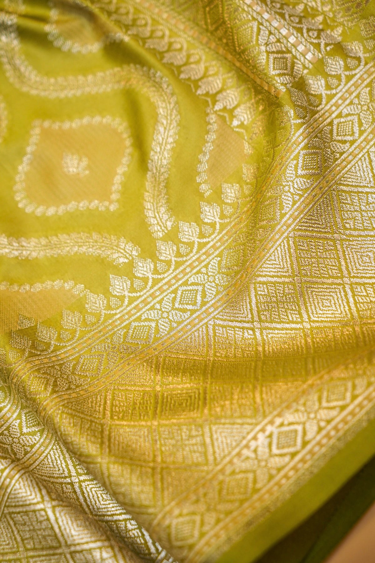 Lime Green Rangkaat Mashru Silk Saree