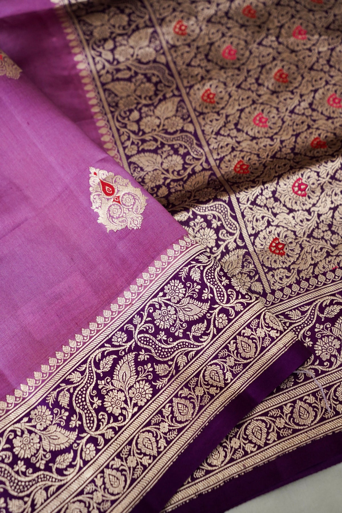 Handwoven Mauve Meenakari Buta Pure Banarasi Katan Silk Saree