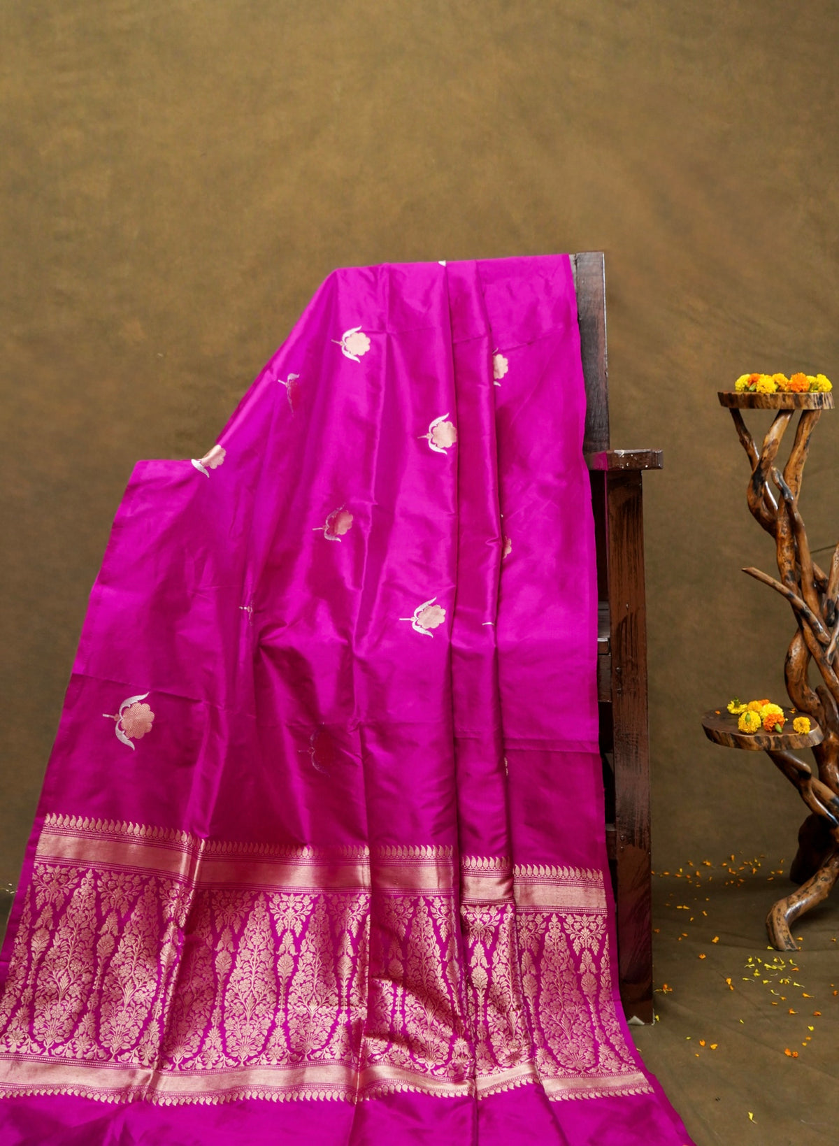Handwoven Rani Pink Buta Pure Banarasi Katan Silk Saree