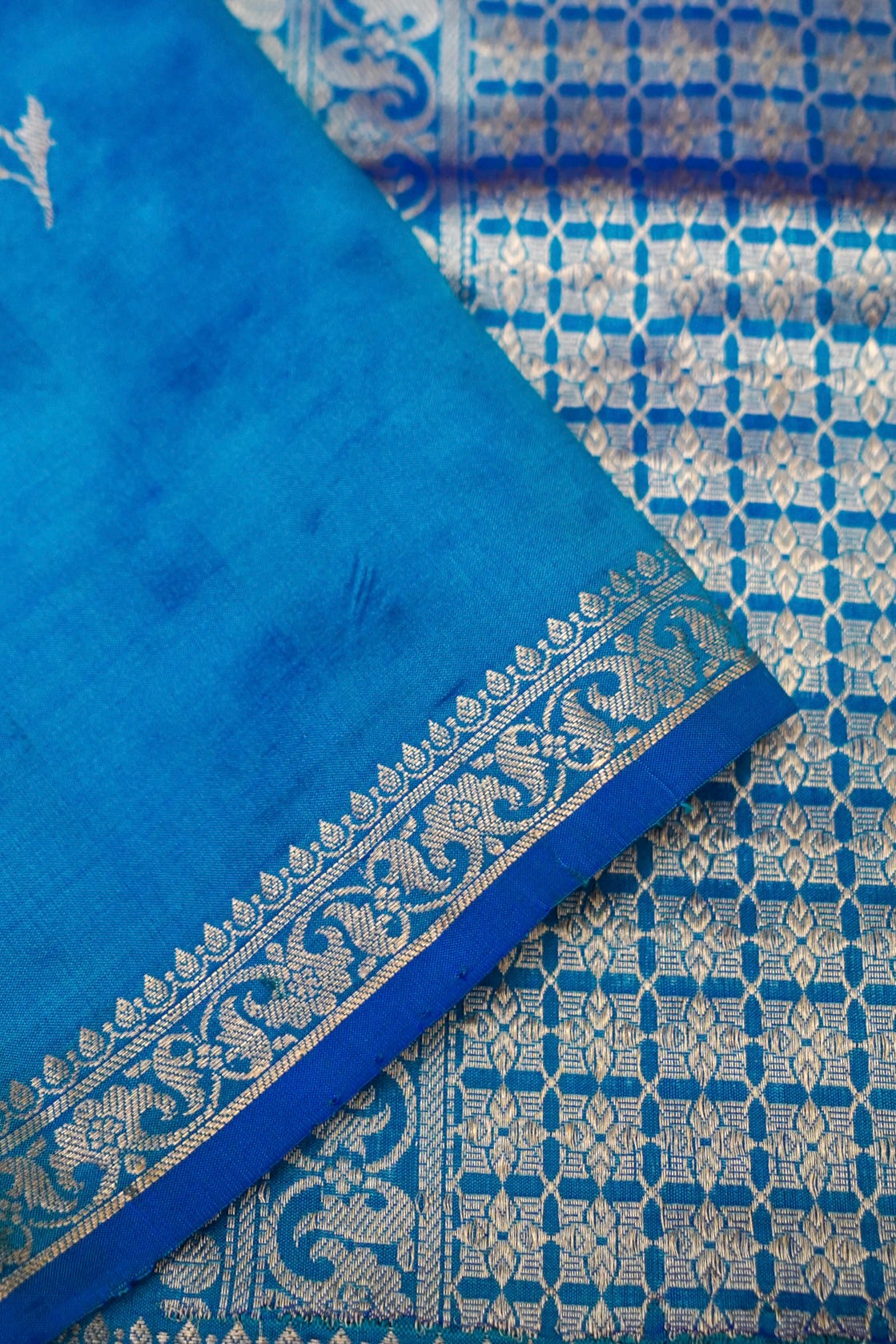 Handwoven Teal Blue Buta Pure Banarasi Katan Silk Saree