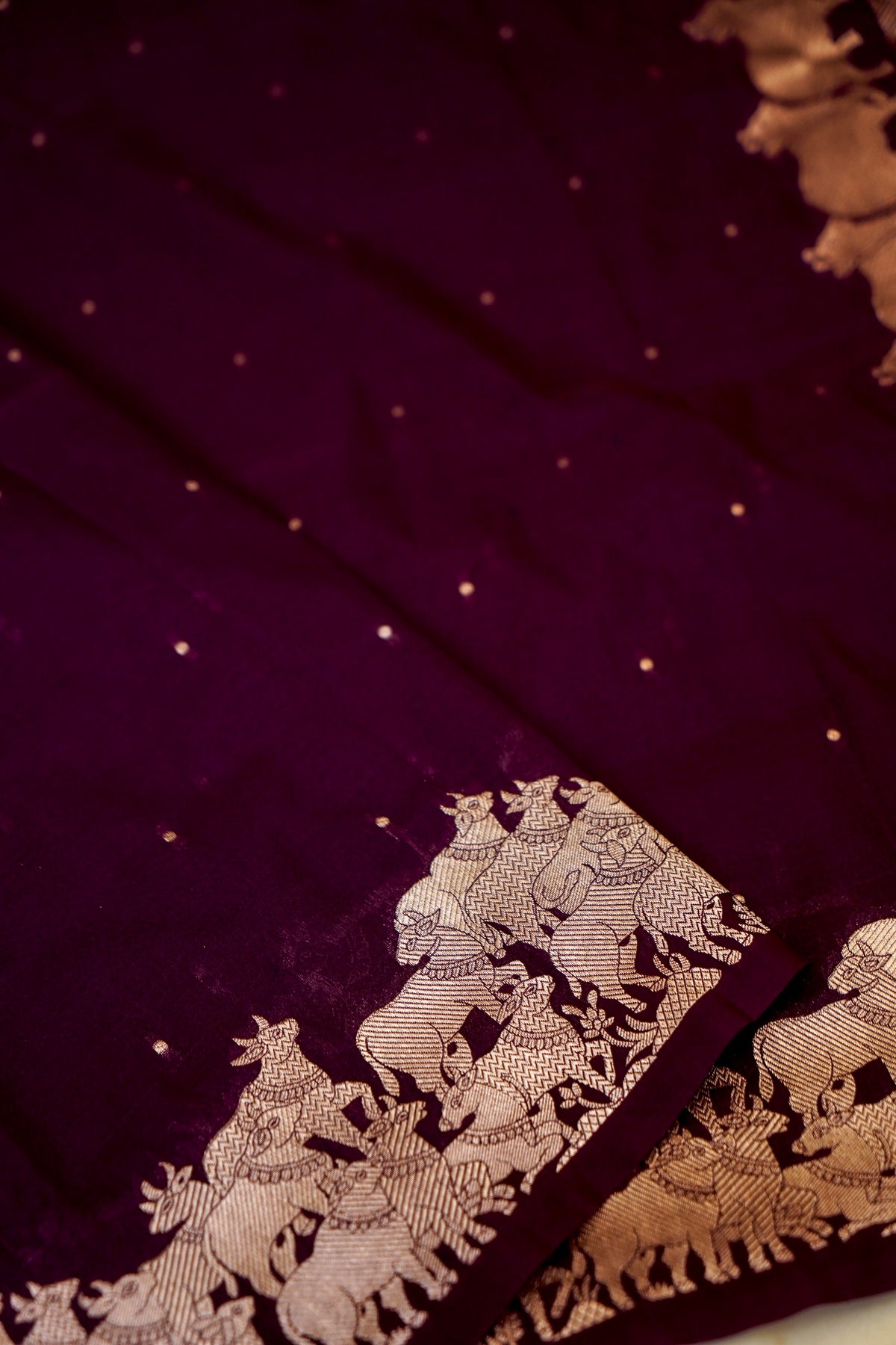 DEEP WINE BANARASI SHIKARGAH KATAN SILK DUPATTA